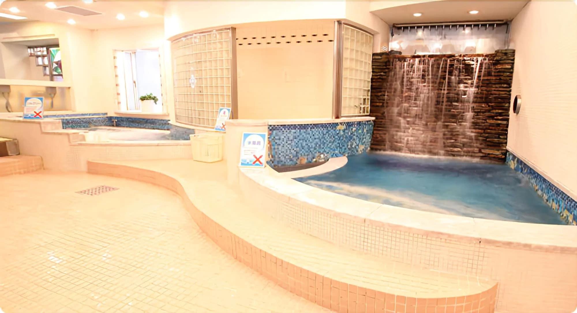 Capsule Inn Osaka - Caters To Men Luaran gambar