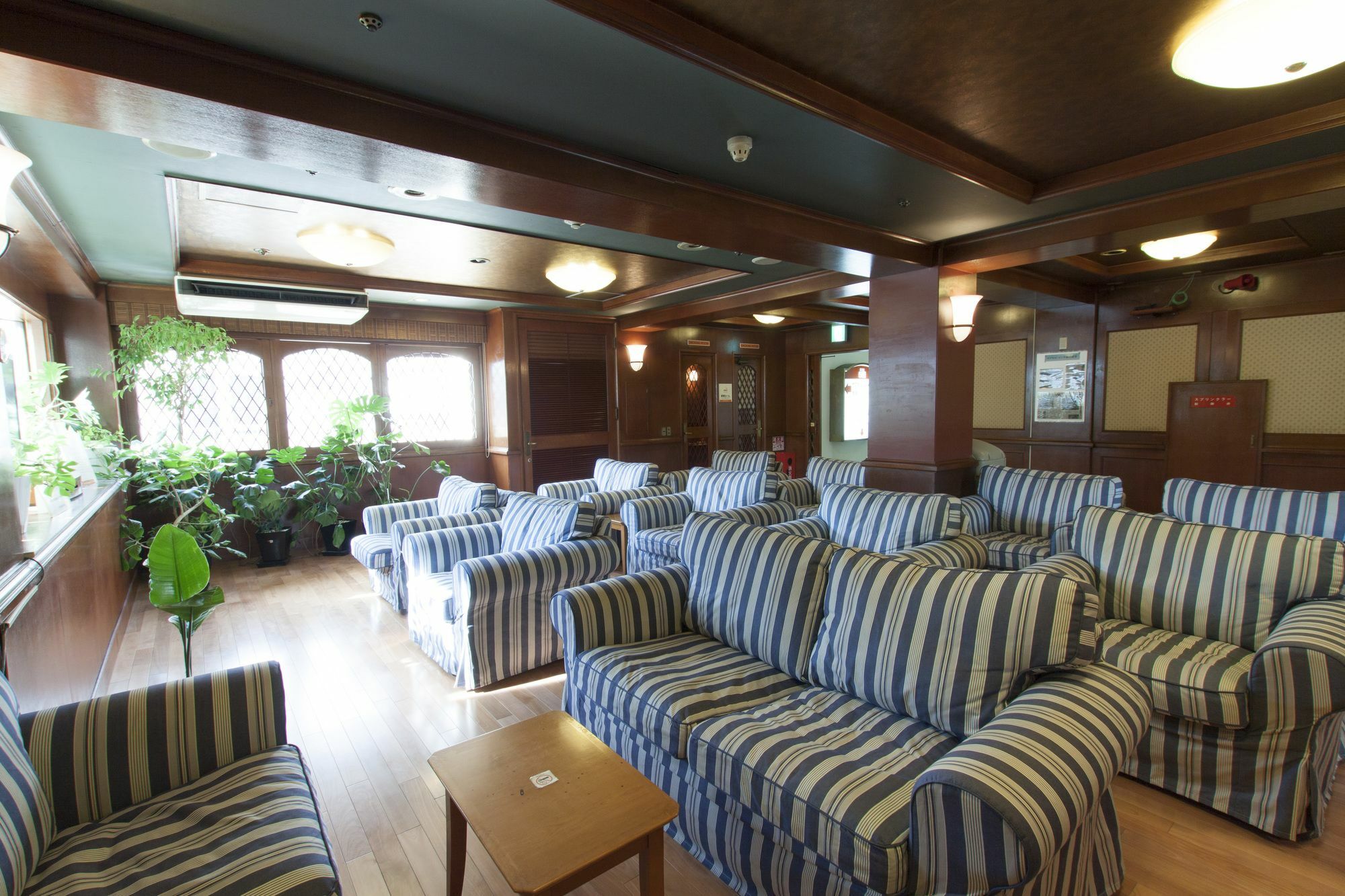 Capsule Inn Osaka - Caters To Men Luaran gambar
